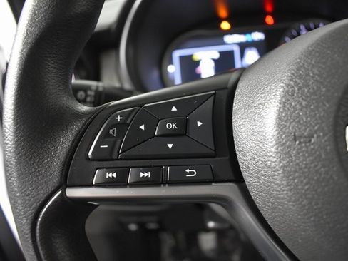 Used 2020 Nissan Kicks SV image 14