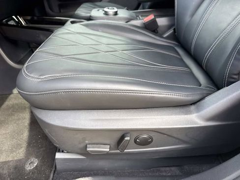 Certified 2024 Ford Mustang Mach-E Select w/ Comfort Package Lite image 19