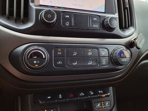 Certified 2022 GMC Canyon AT4 image 12