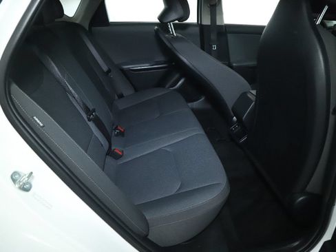 Used 2025 Kia K4 FWD image 32