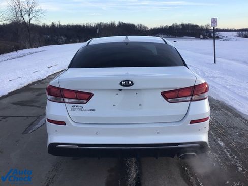Used 2019 Kia Optima LX image 4