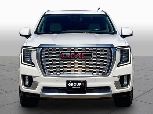 Used 2023 GMC Yukon Denali AWD/4WD image 4