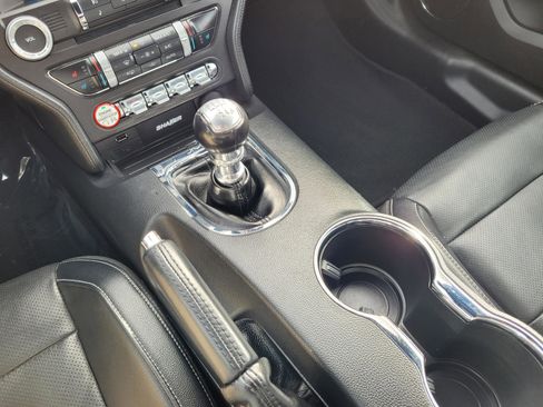 Used 2016 Ford Mustang GT Premium RWD image 22