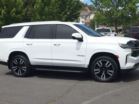 Used 2021 Chevrolet Tahoe LT AWD/4WD image 2