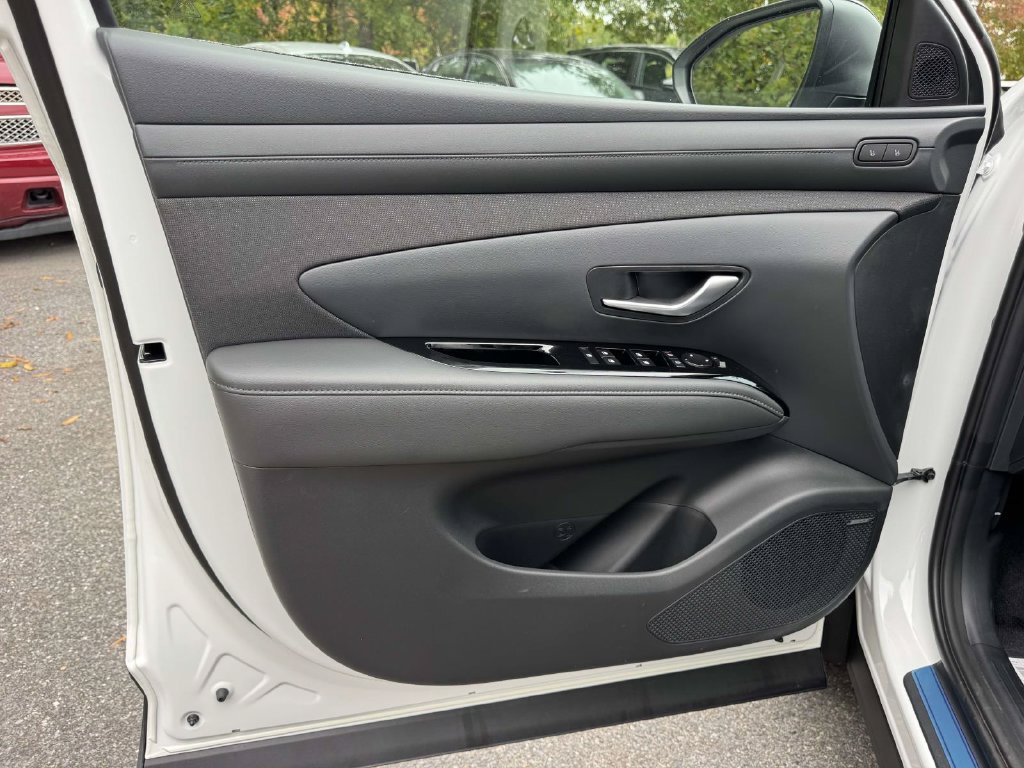 New 2026 Hyundai Tucson Limited AWD/4WD image 13