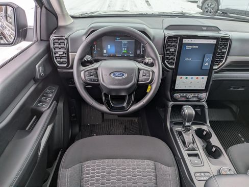 Used 2025 Ford Ranger XLT image 26