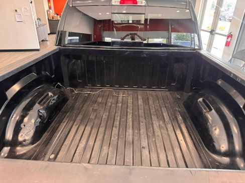 Used 2021 RAM 1500 Laramie AWD/4WD image 15