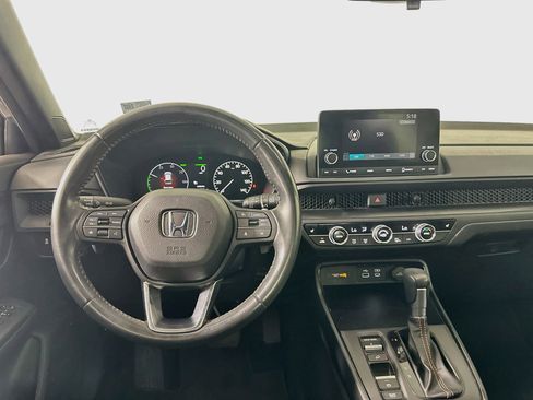 Used 2023 Honda CR-V Sport image 17