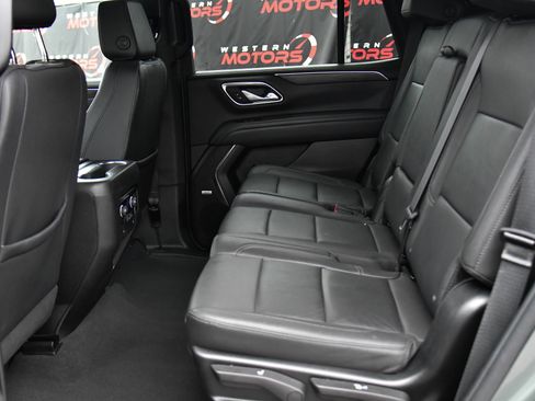 Used 2024 Chevrolet Tahoe LT image 37