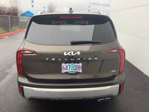 Used 2024 Kia Telluride S w/ S Sunroof Package image 5