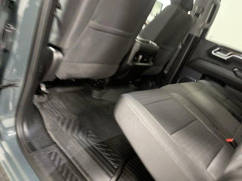 Used 2025 Chevrolet Silverado 3500 LT w/ Safety Package AWD/4WD image 12
