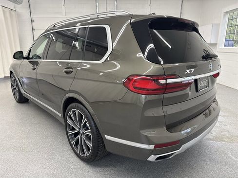 Used 2021 BMW X7 xDrive40i w/ Premium Package AWD/4WD image 7