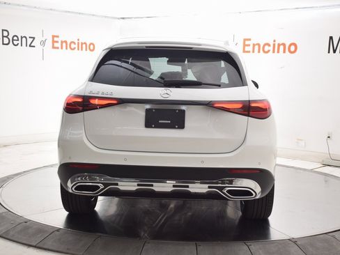 New 2026 Mercedes-Benz GLC 300 image 5