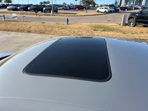 Used 2021 Dodge Charger R/T w/ Plus Group image 6