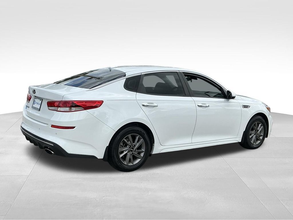 Used 2020 Kia Optima LX FWD image 8