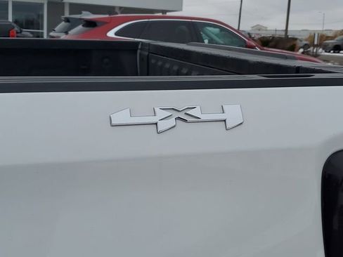 Used 2022 GMC Sierra 1500 SLE w/ LPO, GMC Protection Package image 31