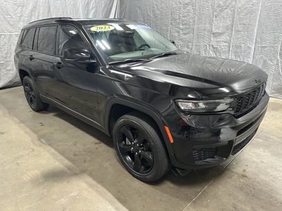 Used 2023 Jeep Grand Cherokee L Laredo