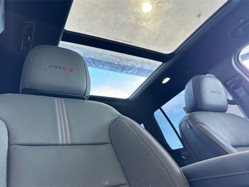 Used 2024 GMC Acadia AT4 w/ Super Cruise Package image 22