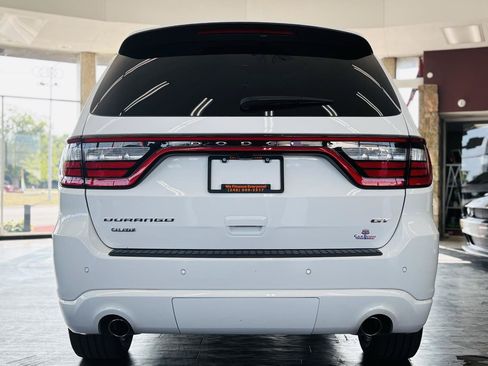 Used 2022 Dodge Durango GT RWD image 11