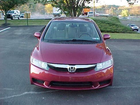 Used 2010 Honda Civic LX image 3