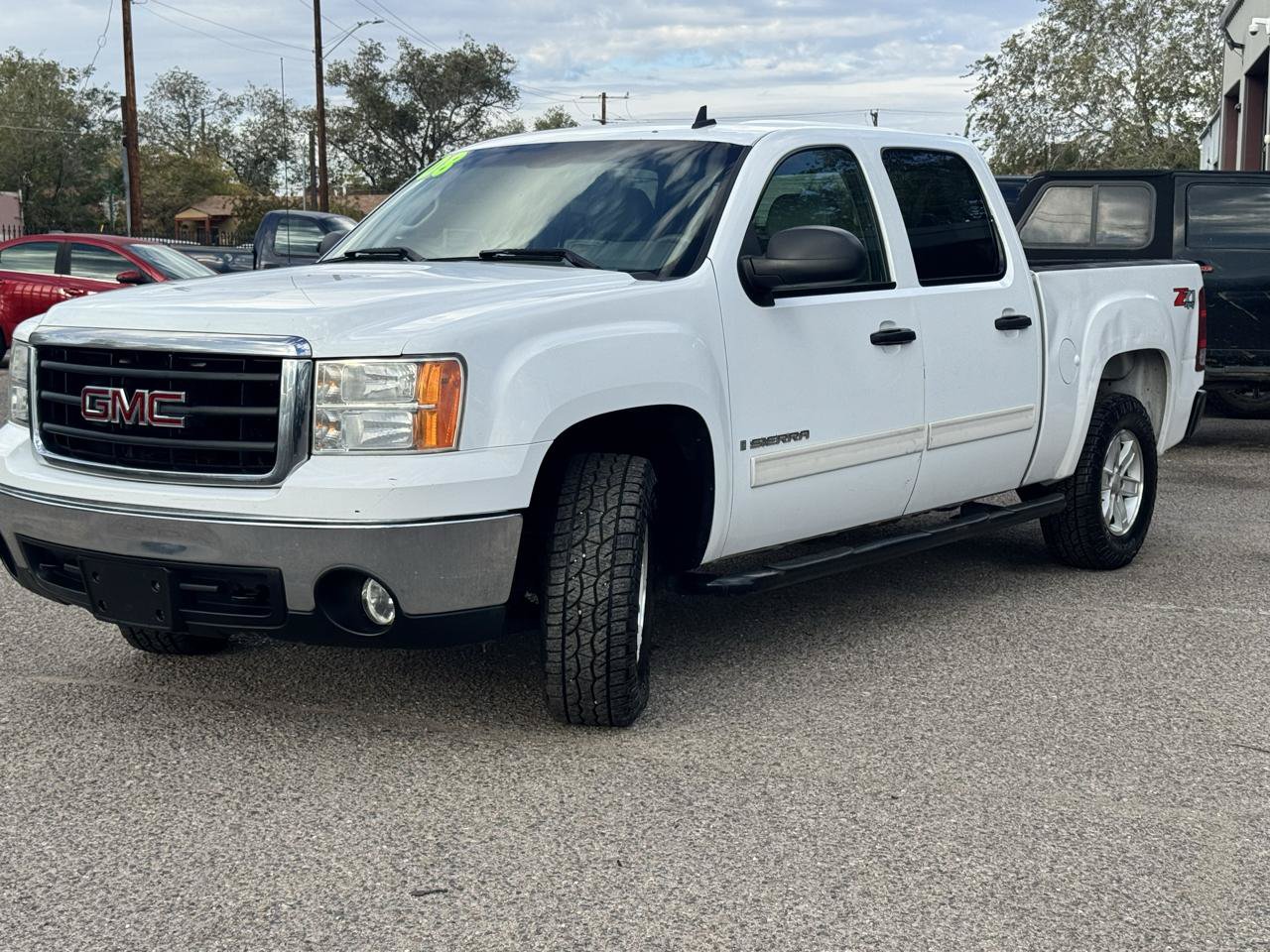 Used 2008 GMC Sierra 1500 SLE w/ Power Pack Plus AWD/4WD image 3