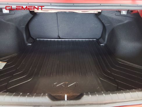 Used 2025 Kia K4 EX image 12