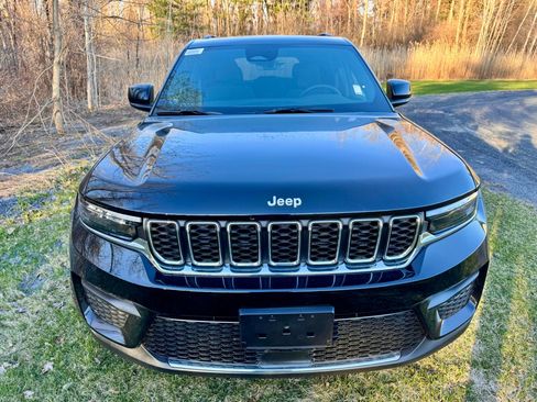 New 2026 Jeep Grand Cherokee Laredo X AWD/4WD image 7