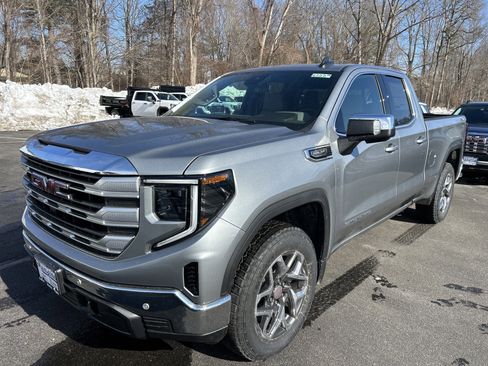 New 2026 GMC Sierra 1500 SLE w/ X31 Off-Road Package image 2