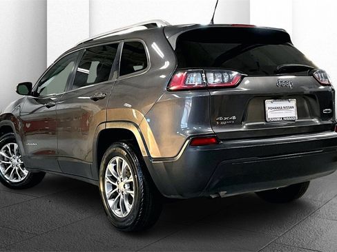 Used 2019 Jeep Cherokee Latitude Plus w/ Comfort/Convenience Group image 10