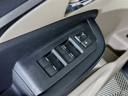 Used 2016 Honda Pilot EX-L image 15