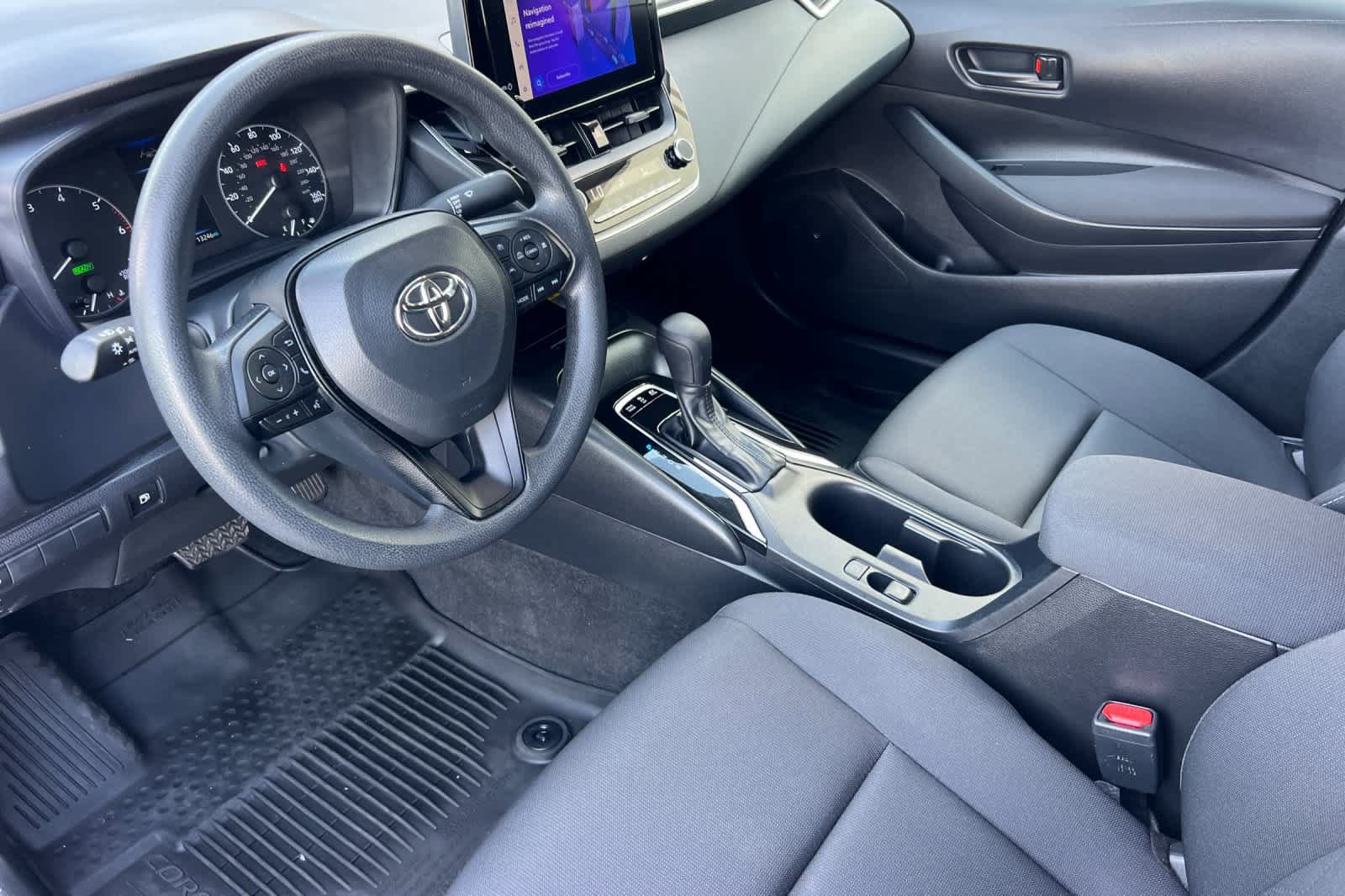 Certified 2025 Toyota Corolla LE w/ LE Premium Package FWD image 11