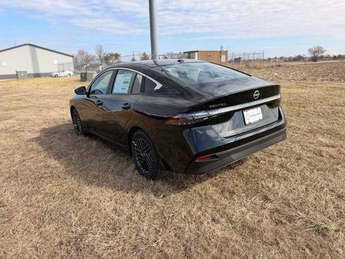 New 2026 Nissan Sentra SV w/ SV Convenience Package image 7