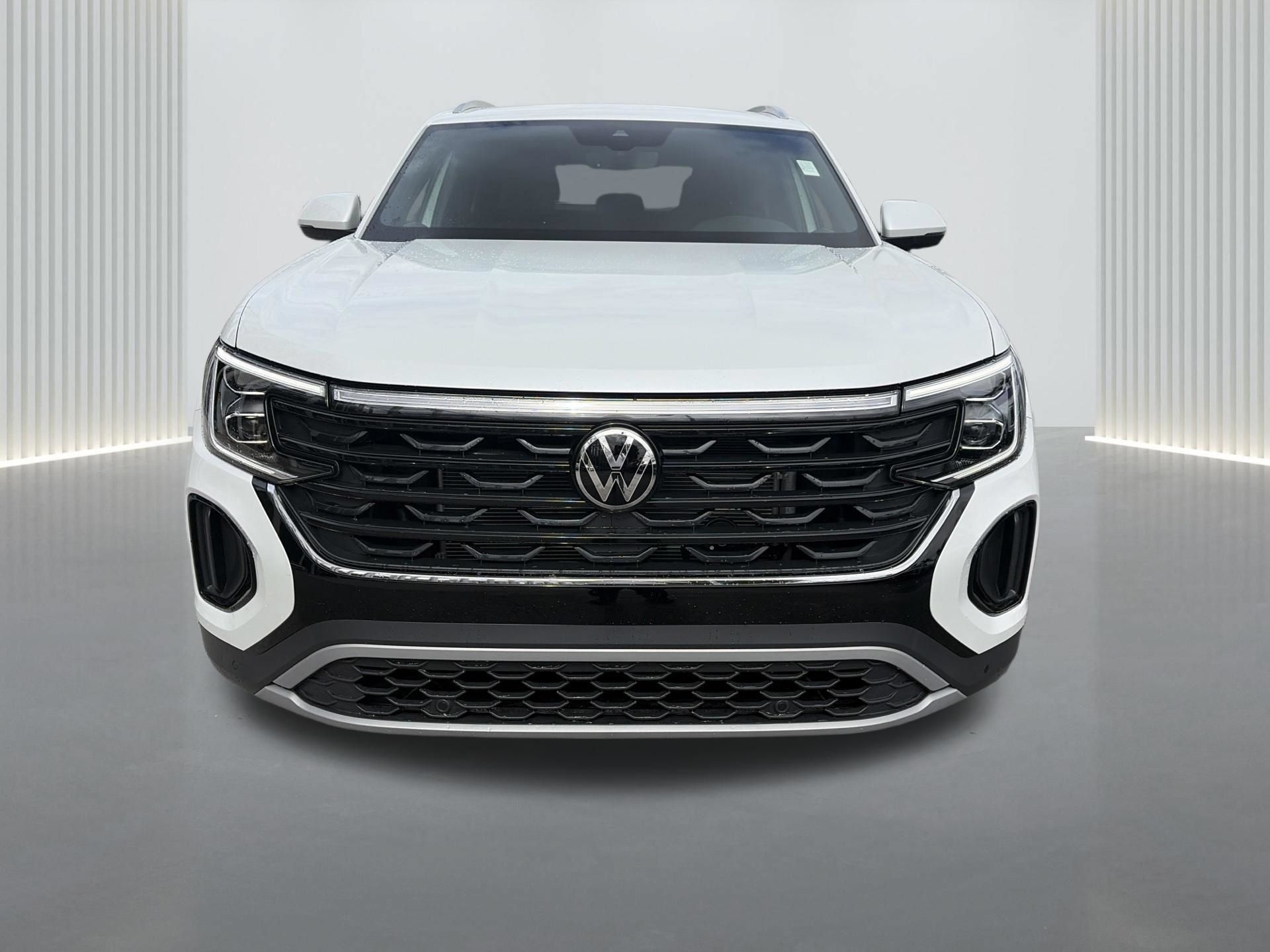 Used 2026 Volkswagen Atlas Cross Sport SE FWD 360° Tour