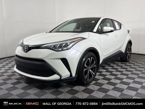 Used 2021 Toyota C-HR LE FWD image 1