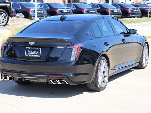 Used 2020 Cadillac CT5 V w/ Premium Package image 9