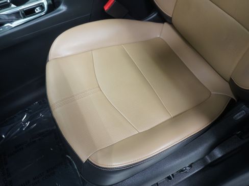 Used 2023 Chevrolet Equinox Premier FWD image 12