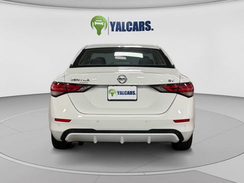 Used 2021 Nissan Sentra SV FWD image 4