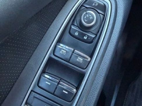 Used 2023 Subaru Ascent Limited w/ Technology Package AWD/4WD image 18