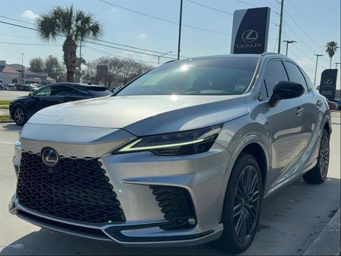 Used 2023 Lexus RX 500h F Sport w/ Accessory Package (Z1) image 3