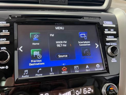 Used 2018 Nissan Murano SL w/ Cargo Package FWD image 19