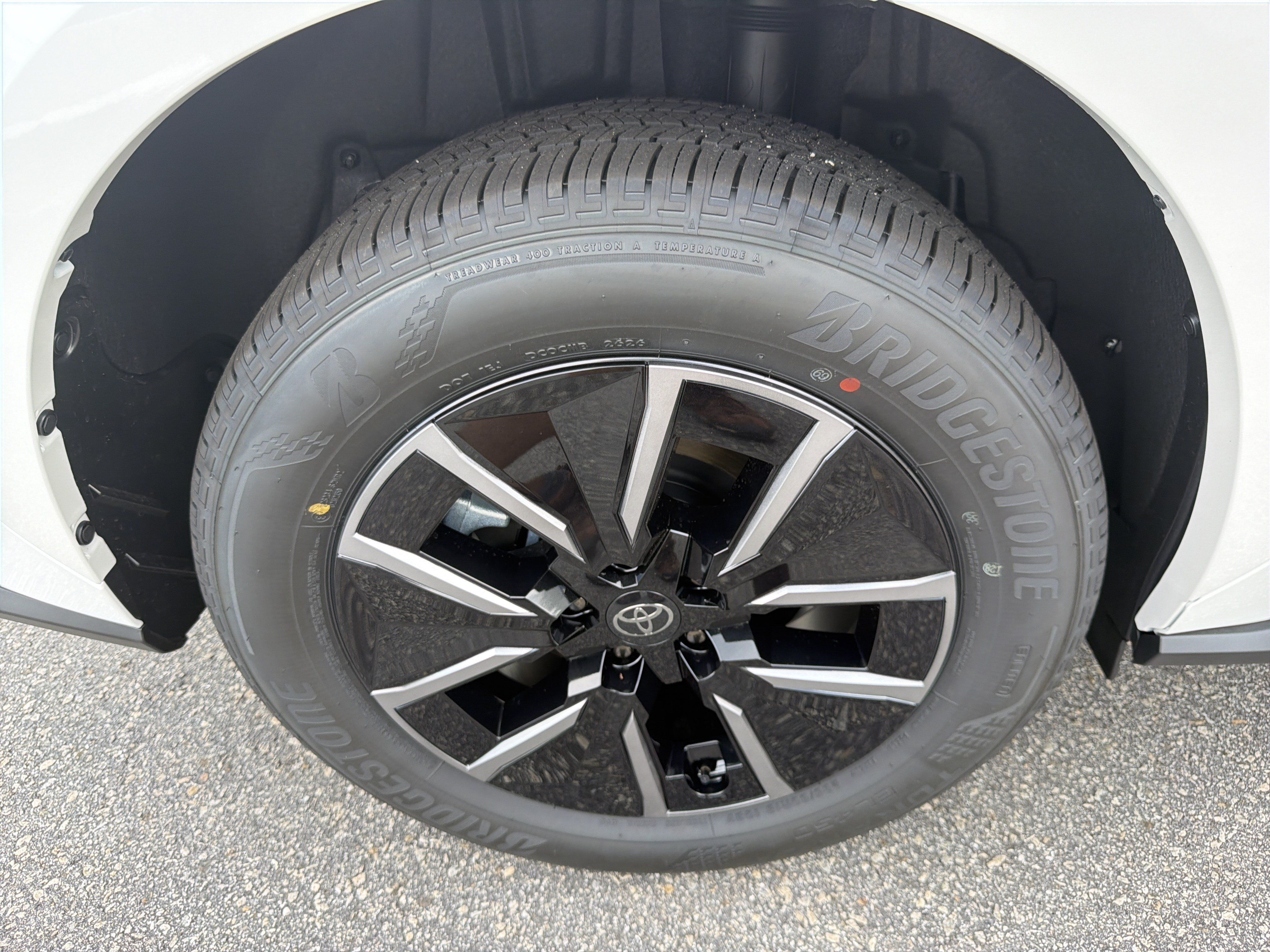 New 2026 Toyota bZ FWD image 17
