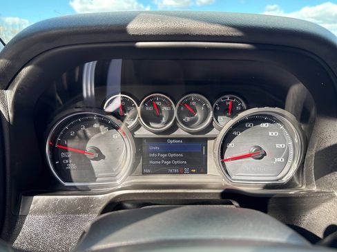 Used 2020 Chevrolet Silverado 1500 LT w/ All-Star Edition image 22