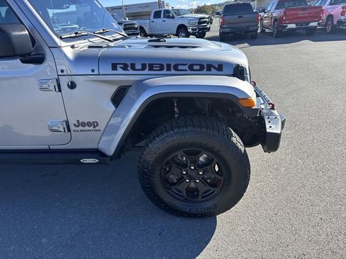Used 2020 Jeep Gladiator Rubicon AWD/4WD image 4