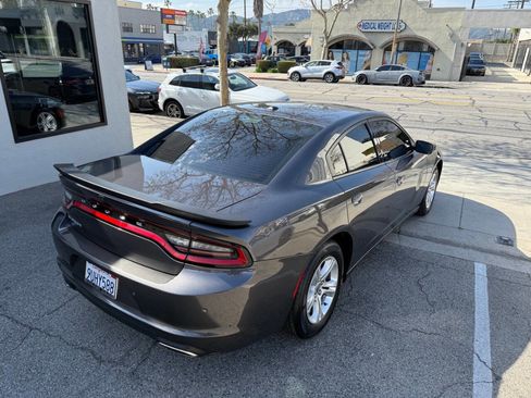 Used 2020 Dodge Charger SXT w/ Leather Interior Group image 14