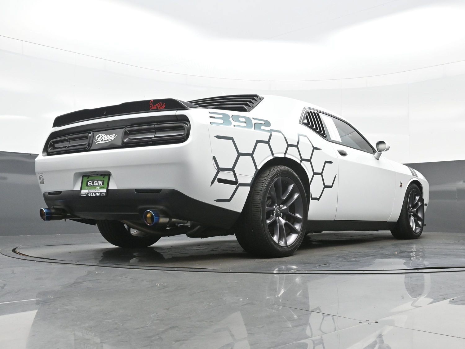 Used 2023 Dodge Challenger R/T Scat Pack w/ Plus Package RWD image 33