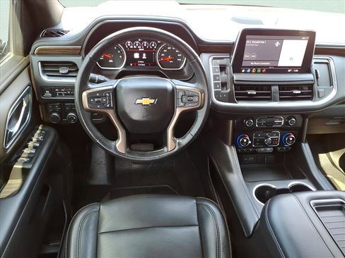 Used 2021 Chevrolet Suburban High Country AWD/4WD image 5