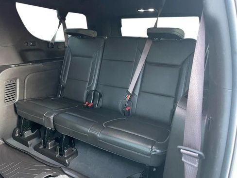 Used 2021 GMC Yukon XL Denali w/ Denali Premium Package image 21