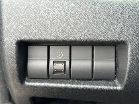 Used 2007 MAZDA MAZDA3 i Touring image 22