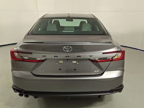 New 2026 Toyota Camry SE w/ Convenience Package image 7