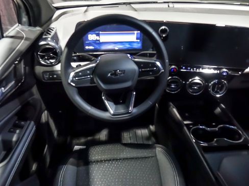 New 2025 Chevrolet Blazer EV LT w/ Midnight/Sport Edition image 13